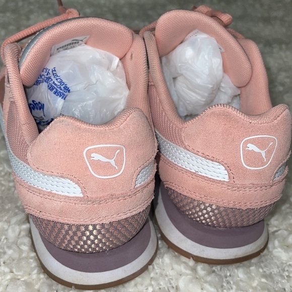 Puma Sneakers Size 7.5 - Picture 9 of 12